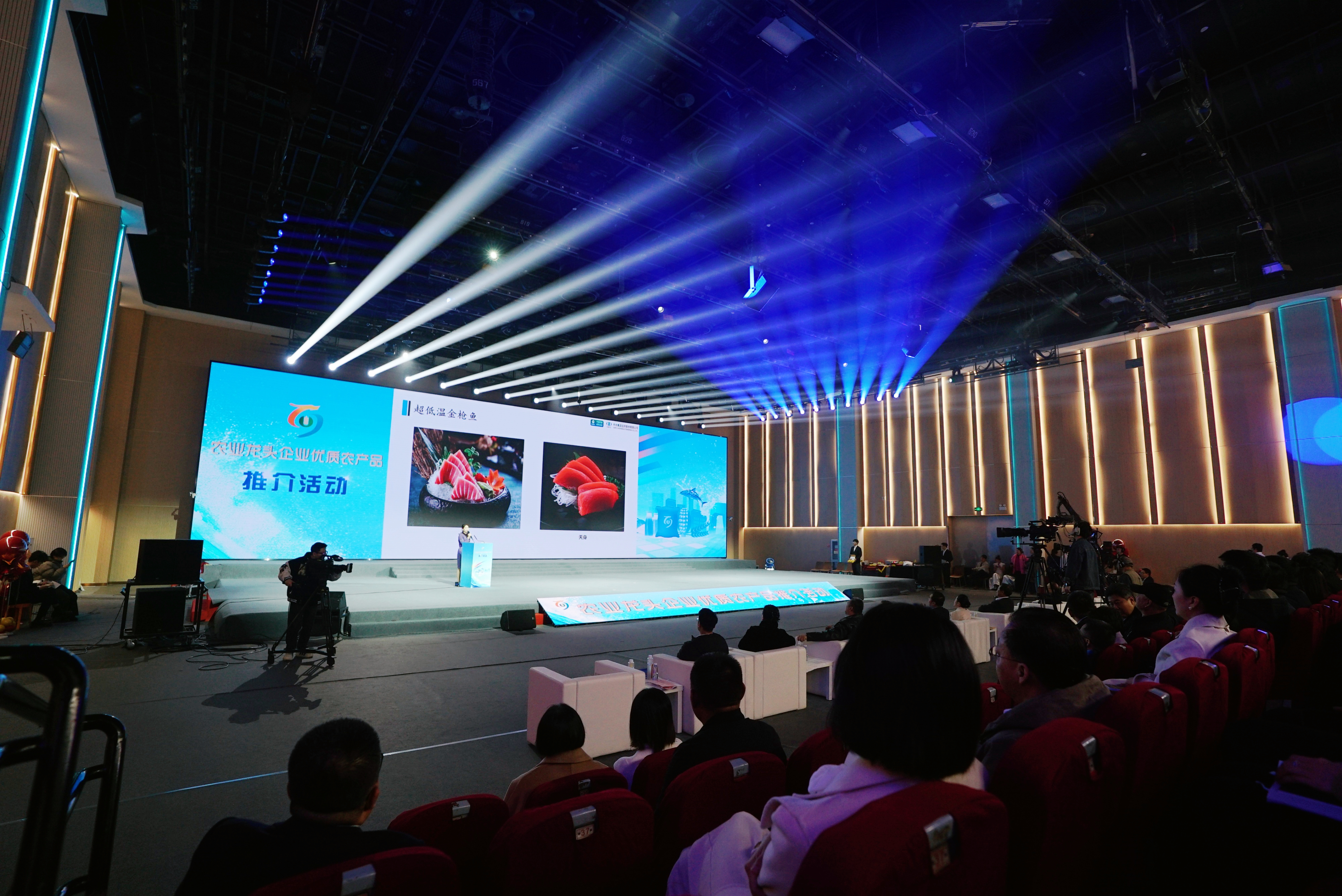 观众席视角图.jpg 观众席视角图.jpg