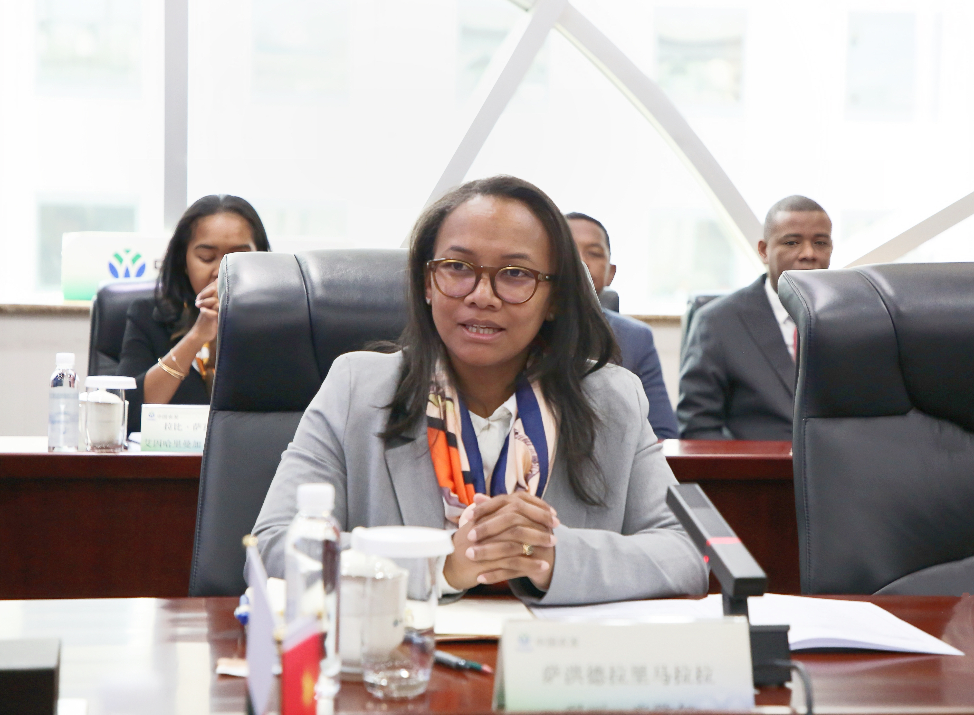 马方领导.jpg 马方领导.jpg